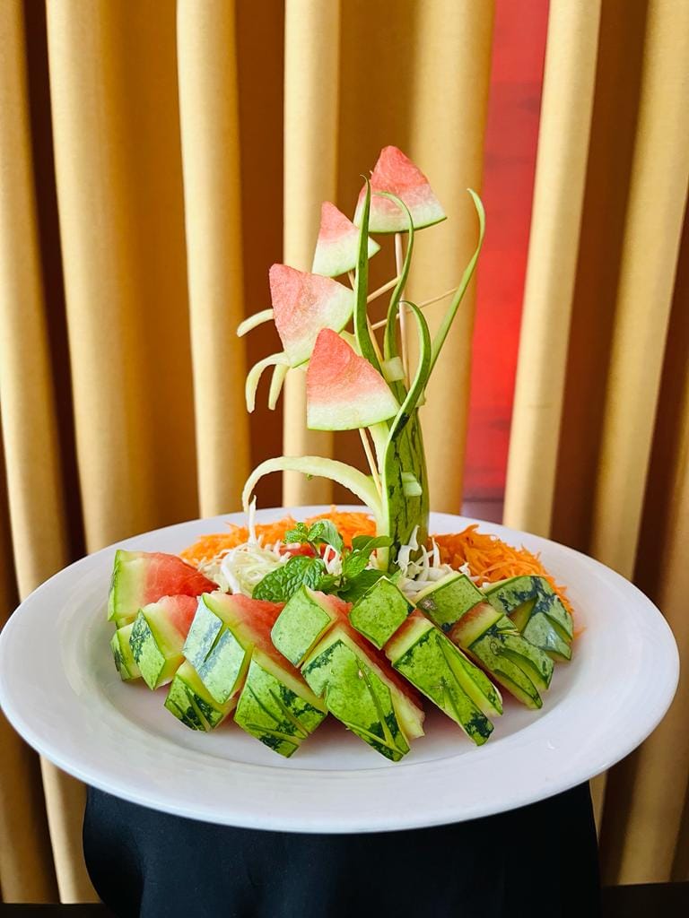 Signature Dishes & Specialties